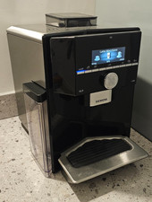 Siemens EQ.9 s300 Macchina da