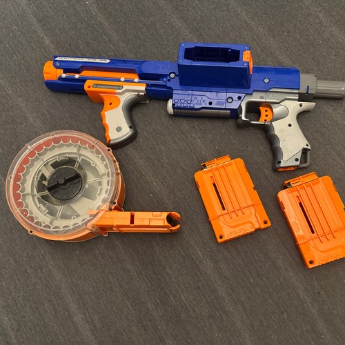 Nerf strike raider 35 - nerf, n-strike