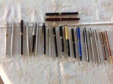 Lotto di 20 penne, 18 a sfera e 2 stilografiche da collezione varie marche 