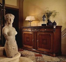 CREDENZA INTAGLIATA IN LEGNO