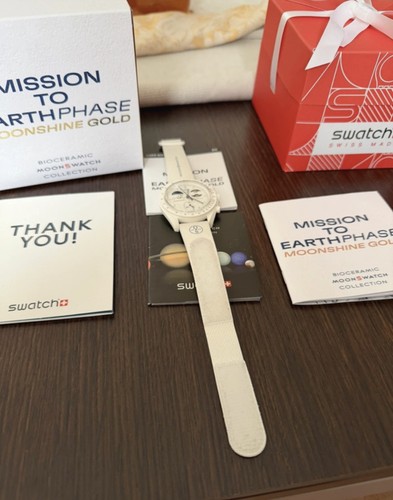 Omega swatch earthphase - swatch,