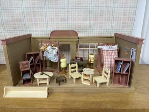 Sylvanian families village - sylvanian,