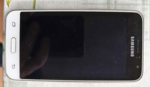 Cellulare telefono mobile