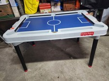 Tavolo Da Gioco Con Tre Giochi