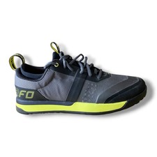 Scarpe da mountain bike nuove