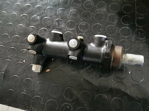 Pompa freno bmw 528 - freno,