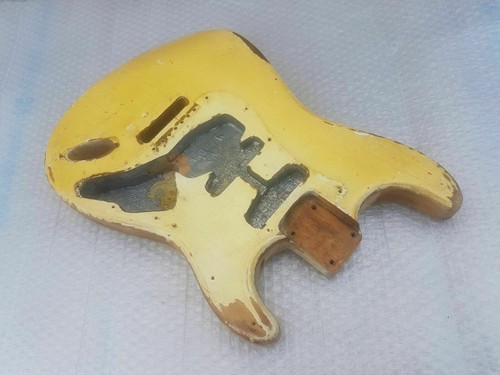 Fender stratocaster body - fender,