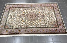 Esclusivo tappeto persiano