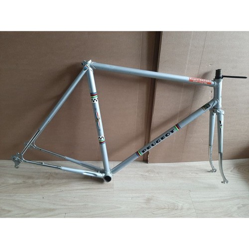 Cadre velo peugeot - cadre, py10