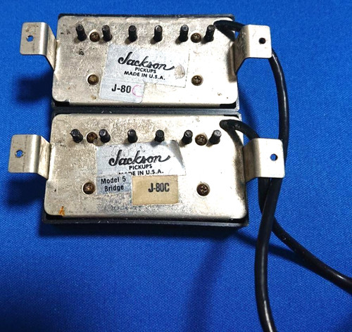 Jackson guitar covered - jackson,