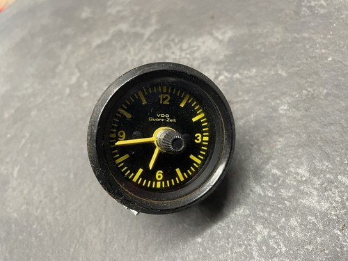 Porsche 924 944 time clock - /,