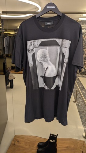 Givenchy riccardo tisci - givenchy,