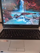 TOSHIBA SATELLITE L40-14F