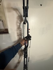 Hoyt Invicta Compound Bow
