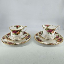 Royal Albert Old Country Roses set di 2 tazze da tè e piattino piatto da dessert