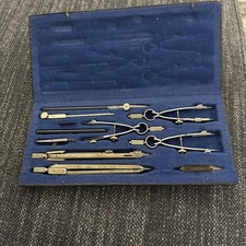 SET STRUMENTI DA DISEGNO