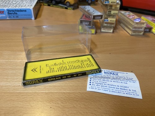 Norev plastique ancienne - norev,