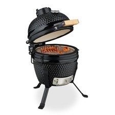 Kamado Grill Barbecue in