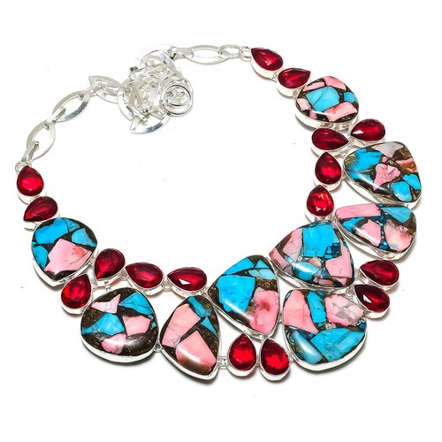 Collana con pietre preziose