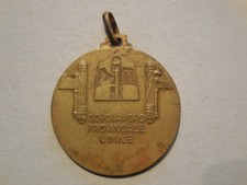 Italia medaglia fascista dopo lavoro Udine