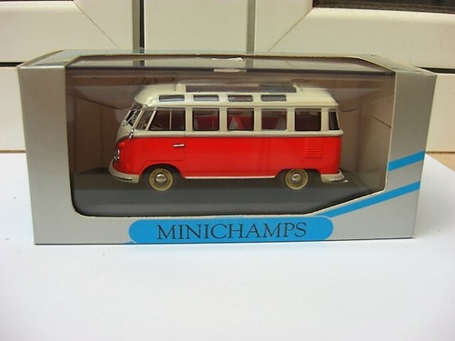 Volkswagen bus samba - t1,