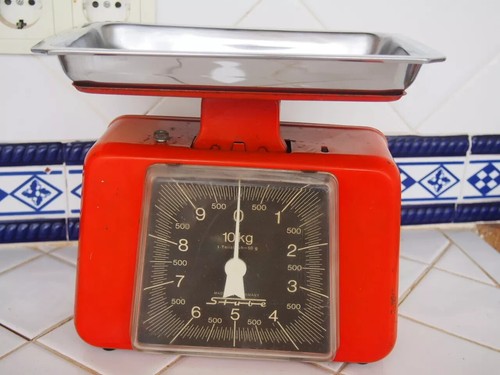 Collectable vintage mid - collectable,