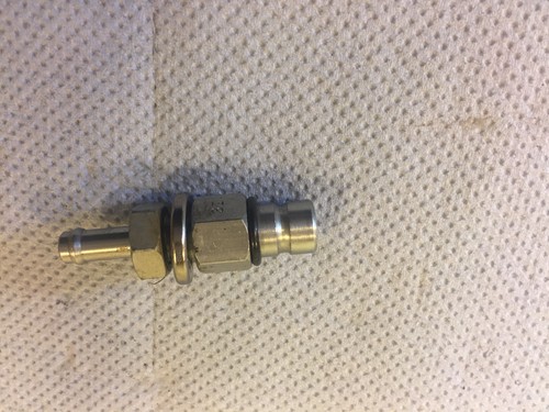 Connettore carburante vassoio - connettore,