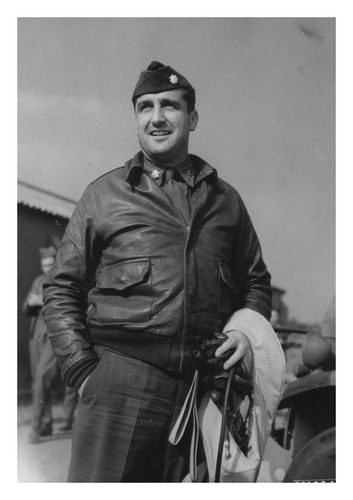 Airfield england lt - b,