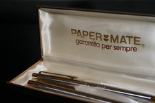 penna stilo e biro insieme