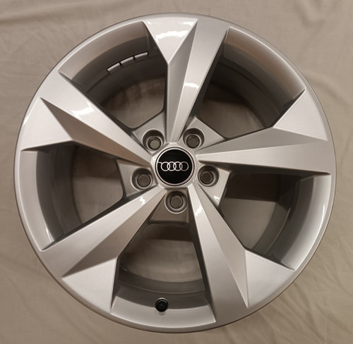 Orig audi 8y cerchio - cerchio, in