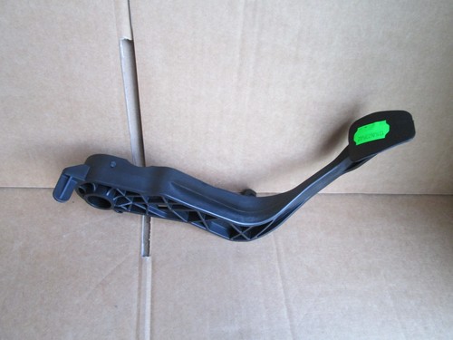 6r2721318a pedale frizione - 6r2721318a,