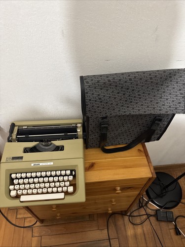 Macchina scrivere olivetti - scrivere,