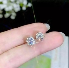 3Ct VVS1 Natural Moissanite