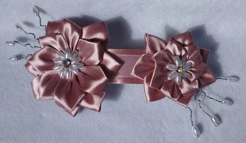 Fermaglio capelli con fiori - , in
