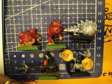 Warhammer Fantasy orcs And Goblin Squig And Herders