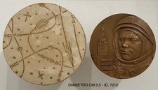 USSR SOVIETIC SPACE PROGRAM ASTRONAUT YURI GAGARIN 1961 MEDAGLIA + SCATOLA