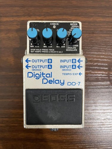 Boss digital delay - delay, roland