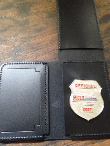 Mtl london officials plate - officials,