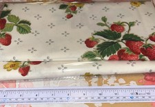 Laura Ashley Fragole nuovo