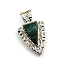 Collana con ciondolo design