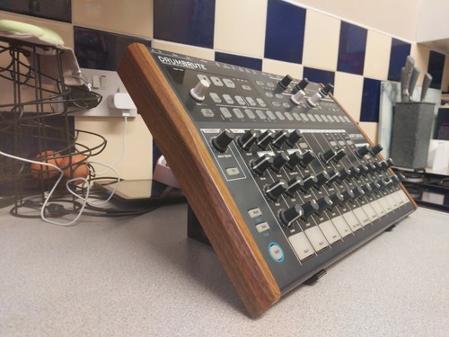 Arturia drumbrute impact - drumbrute, /