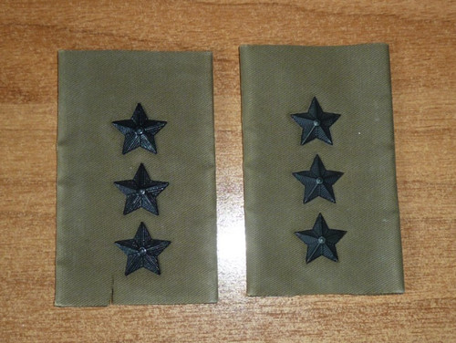 Capitano esercito italiano - -,