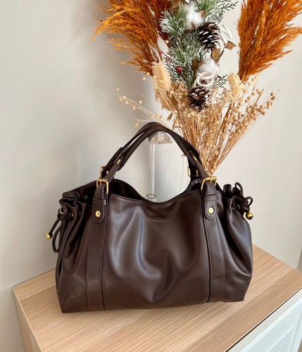 Sac main marron - a,