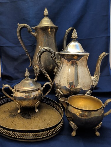 Viners silver plate set - plate,