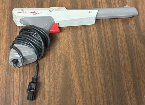Pistola zapper nintendo nes - zapper,