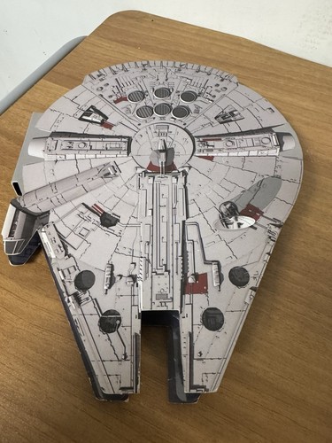 Astronave millenium falcon - millenium,