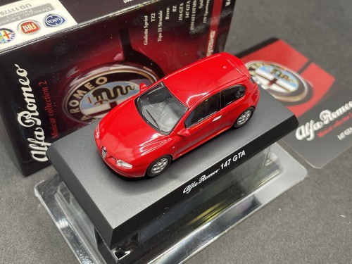 Kyosho alfa romeo - 1/64,