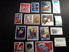 100 FRANCOBOLLI DI VARI STATI MISTI