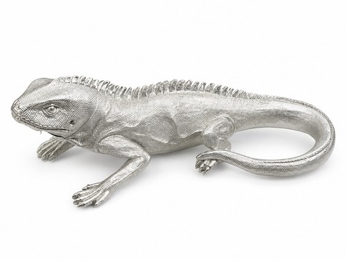 Grande scultura lucertola