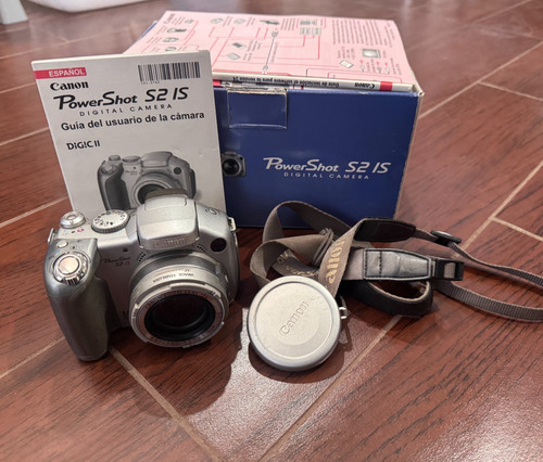 Canon powershot 5 0 - s2, is